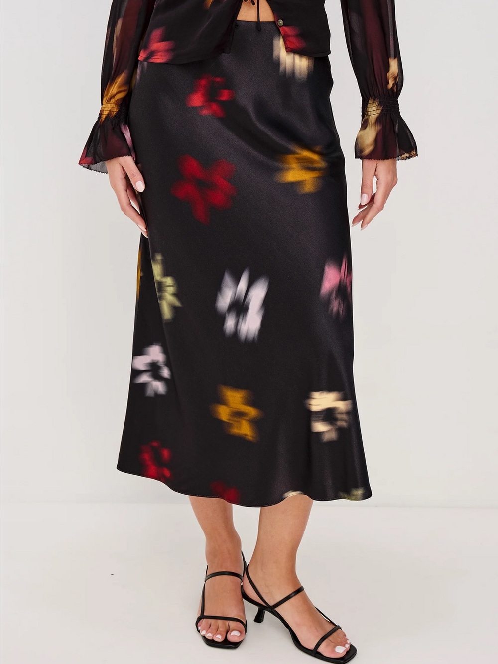 Rails Anya Satin Midi Skirt Onyx Blurred Floral Size S